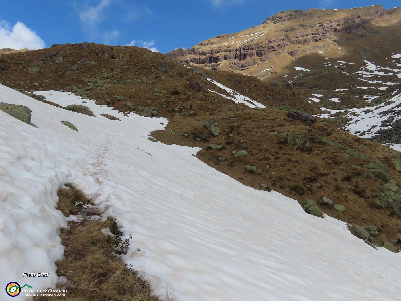 32 In traverso pestando neve.JPG